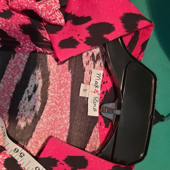 NEW ! Max & Rina Women Blouse Pink/Black Front Wrap Tie Size S - Picture 8 of 9